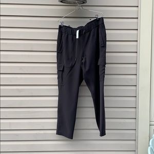 Lulu lemon size 12 women’s cargo pants